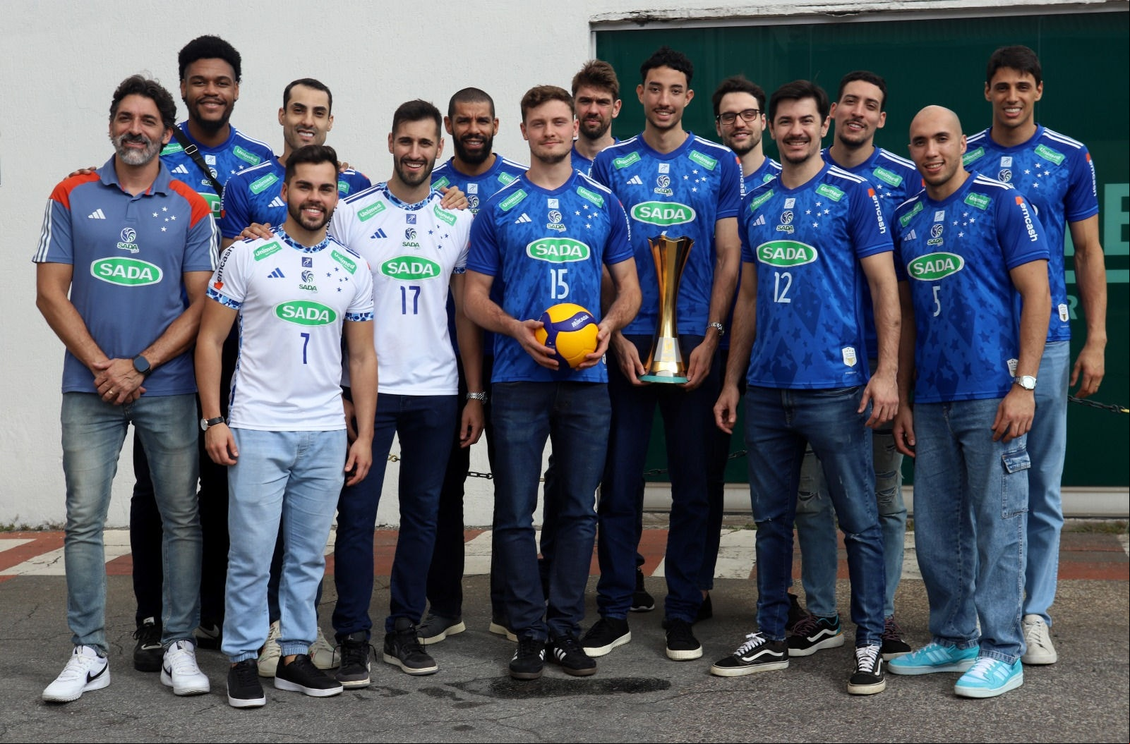 O TEMPO recebeu os campeões da Superliga Masculina de Vôlei
