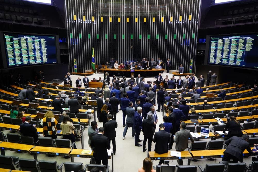 Plenário da Câmara nesta terça, durante votação do arcabouço fiscal Plenário da Câmara nesta terça, durante votação do arcabouço fiscal