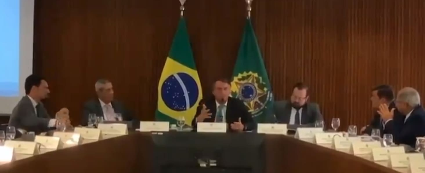 Trecho do vídeo da reunião do ex-presidente Jair Bolsonaro com ministros em que discutem a tentativa de golpe