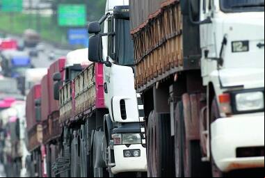 DIESEL-G Fraudes impactam a economia, tendo em vista a importância do modal rodoviário ao país
