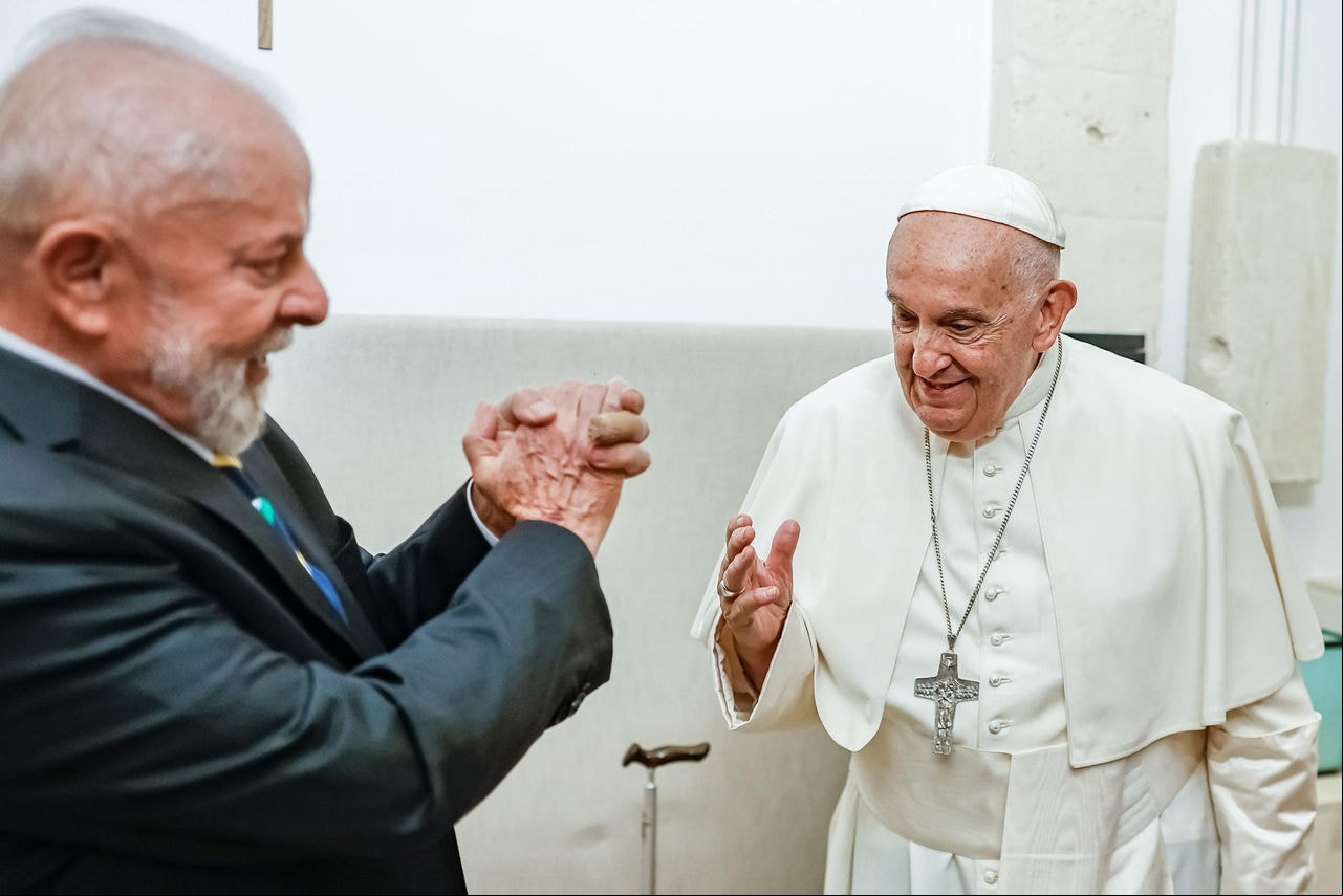  Presidente Luiz Inácio Lula da Silva estará no enterro do Papa Francisco, no próximo sábado (22)