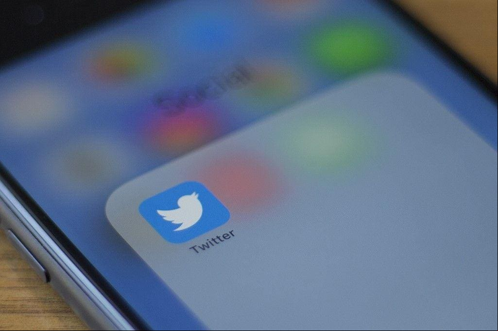 Twitter Twitter