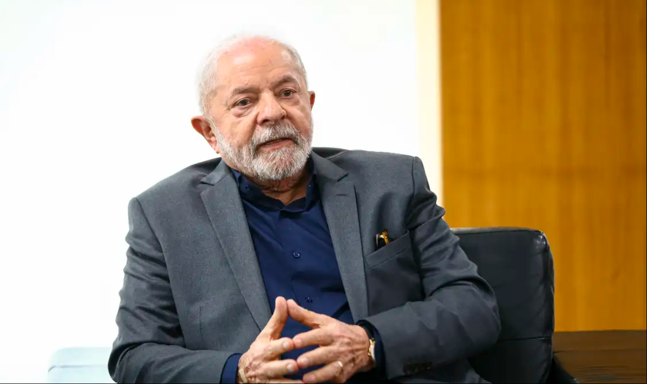 O presidente Luiz Inácio Lula da Silva Lula está em Genebra, na Suíça, onde participou de conferência da OIT