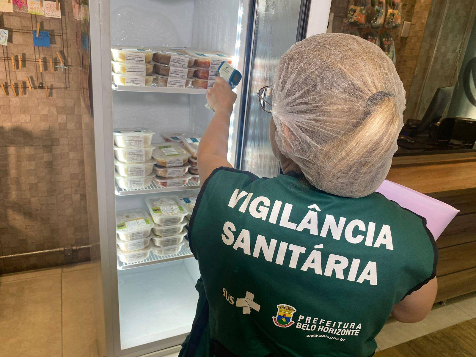 Número de fiscais da Vigilância Sanitária em BH é 31% menor que o permitido por lei