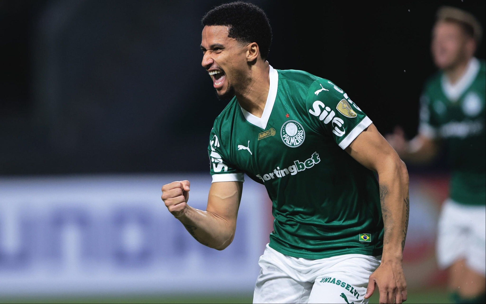 SP - SAO PAULO - 15/05/2025 - COPA LIBERTADORES 2025, PALMEIRAS X BOLIVAR - Murilo jogador do Palmeiras comemora seu gol durante partida contra o Bolivar no estadio Arena Allianz Parque pelo campeonato Copa Libertadores 2025. Foto: Ettore Chiereguini/AGIF