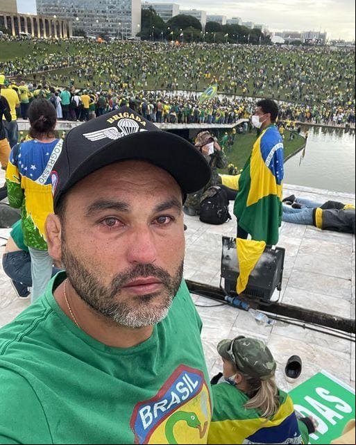 Léo Índio é sobrinho do presidente Jair Bolsonaro e participou dos atos criminosos em Brasília no 8 de janeiro