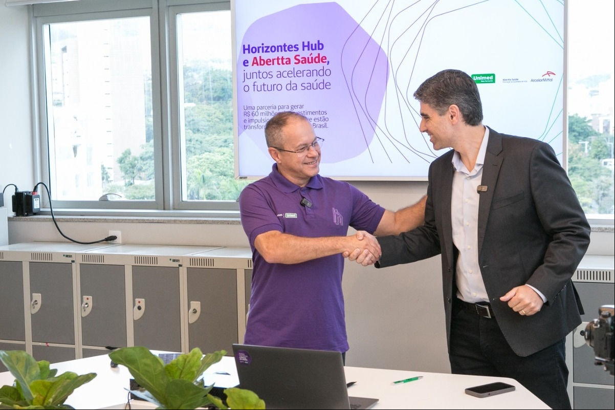 Frederico Peret, diretor-presidente da Unimed-BH, e Werner Dalla, presidente interino da Abertta Saúde