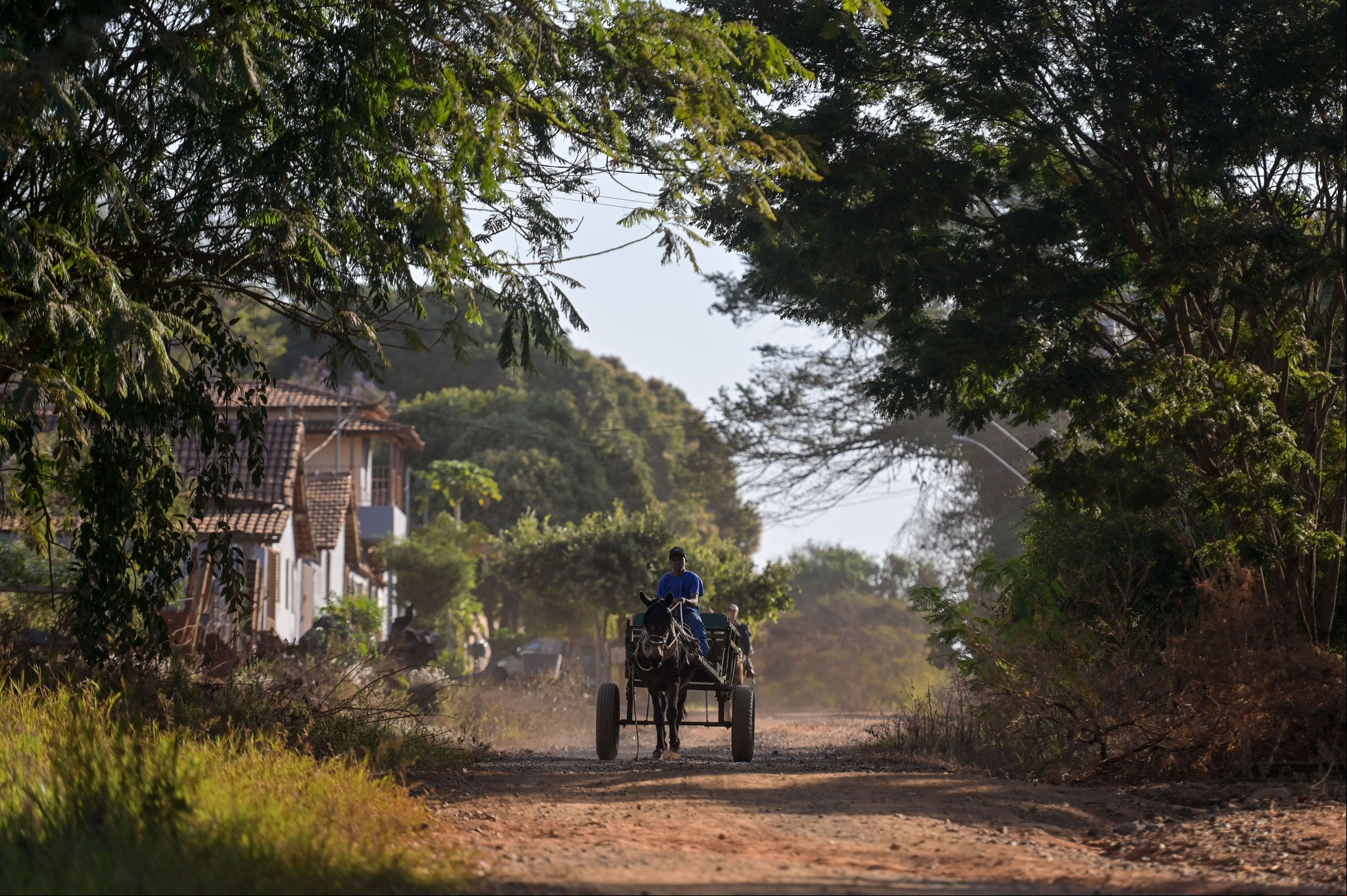 Uma das ruas do distrito de Angueretá: ossadas encontradas em cisternas de fazenda nunca foram identificadas