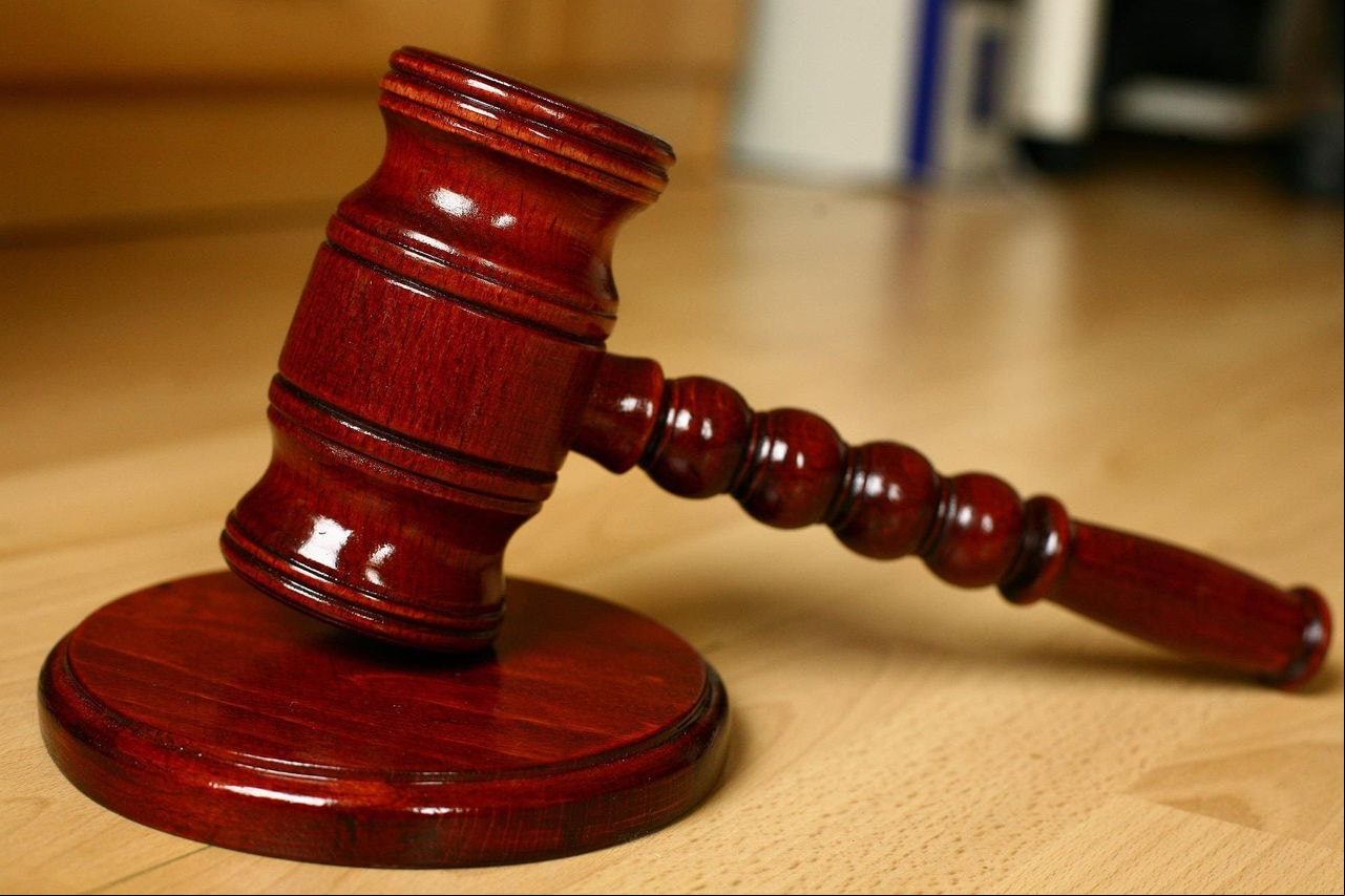 Decisão justiça Na imagem, martelo usado por juiz em audiências