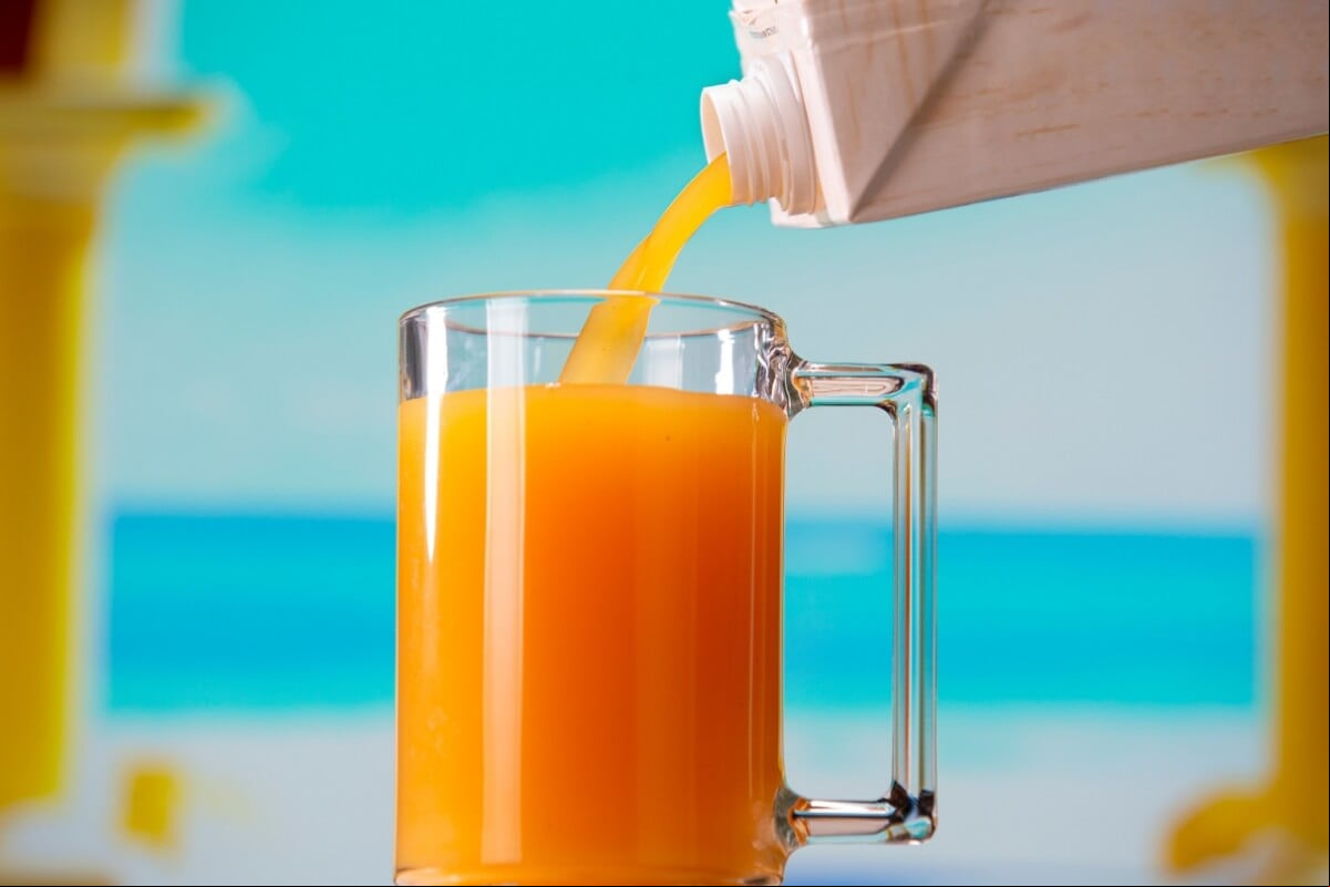 O suco 100% fruta em caixinha está cada vez mais presente no dia a dia dos brasileiros