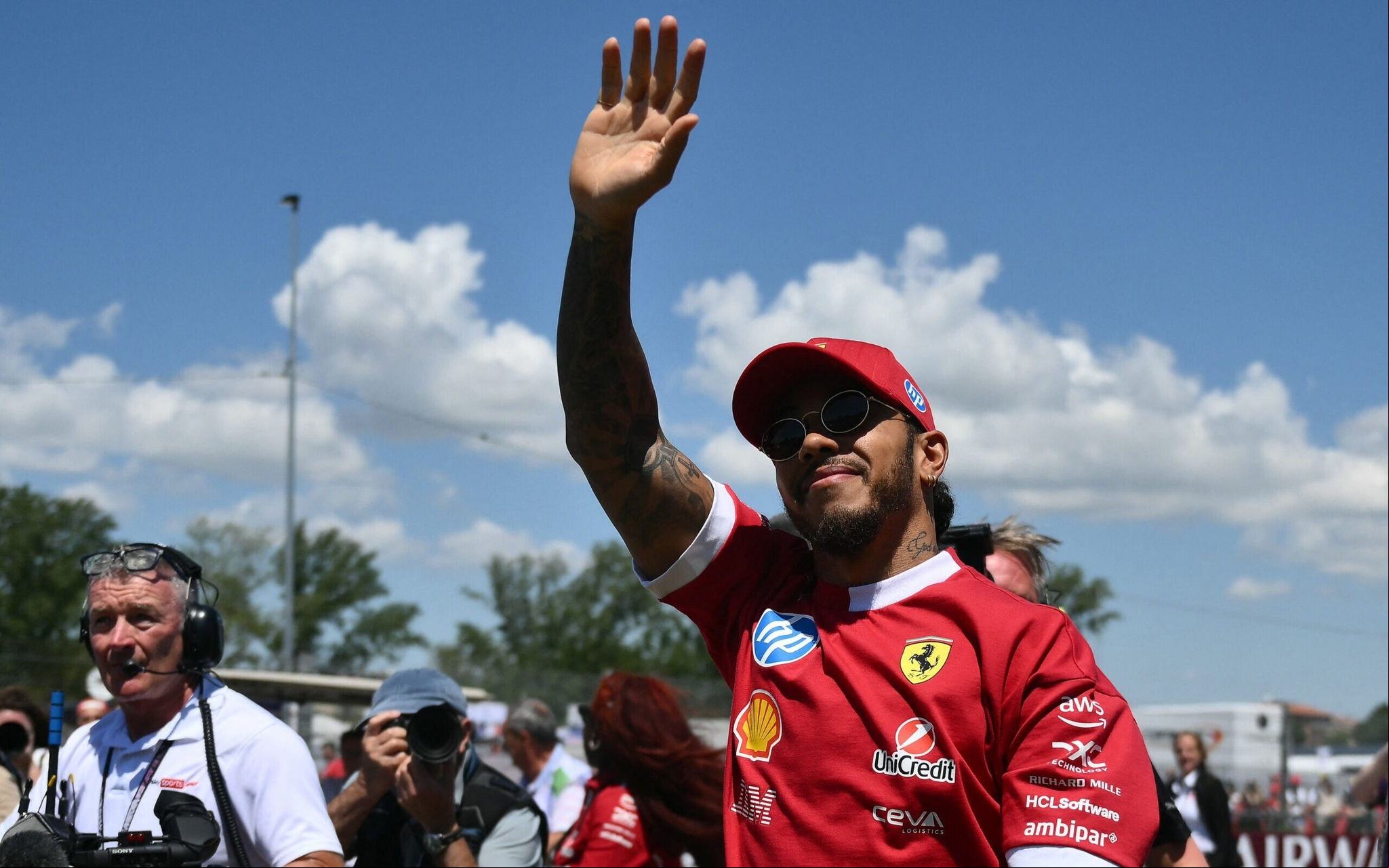 Lewis Hamilton terminou no GP da Emilia-Romagna na quarta colocação (Foto: Marco BERTORELLO/AFP)