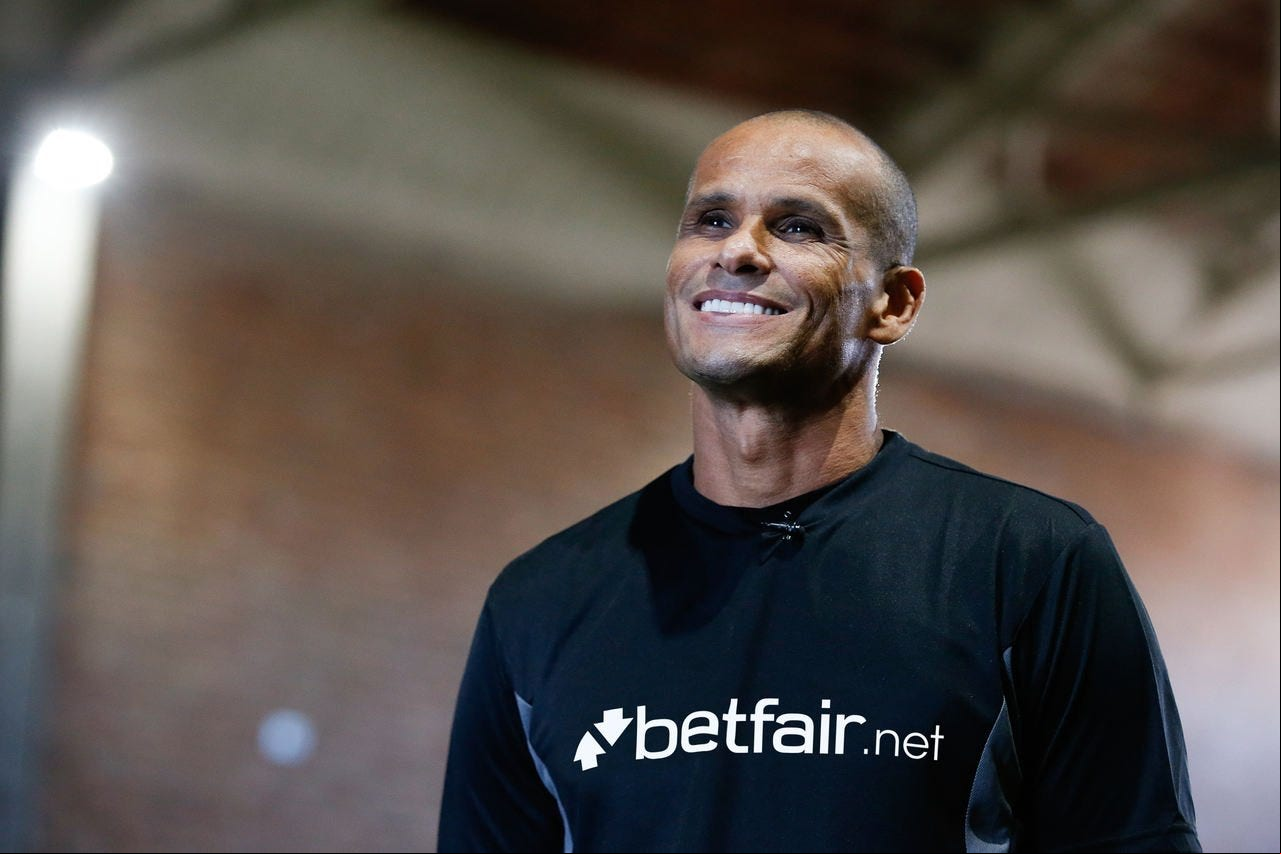 Rivaldo fala em entrevista sobre o Barcelona (Foto: Betfair.net)