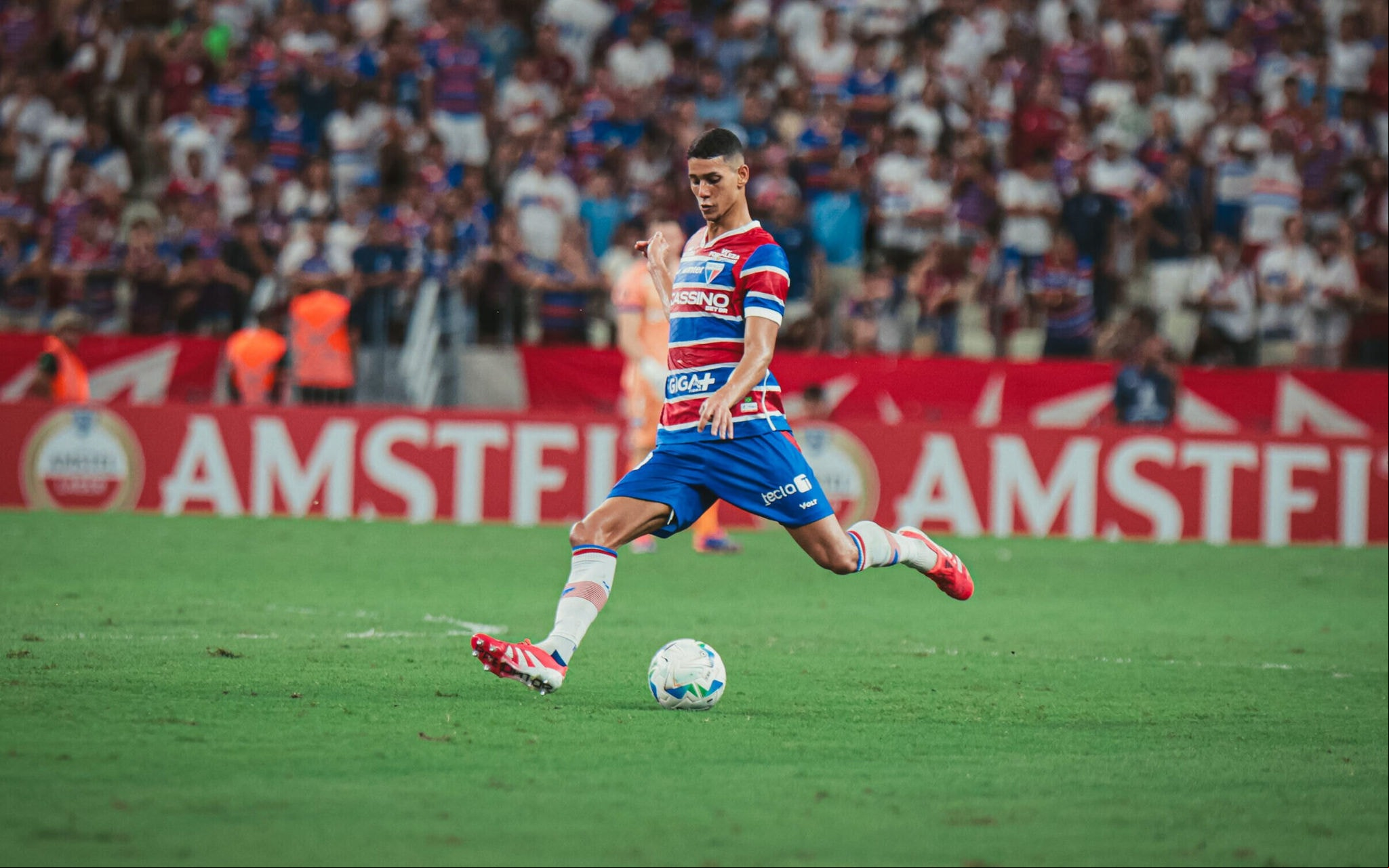 Partida entre Fortaleza e Atlético Bucaramanga, pela Copa Libertadores (Foto: Mateus Lotif/Fortaleza EC)