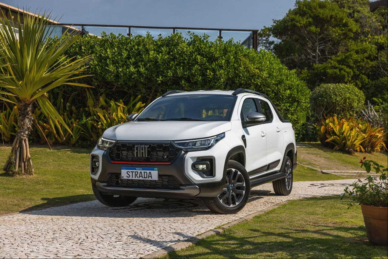 Nova Fiat Strada Turbo Ultra 2024 Fiat Strada fechou 2024 como o modelo mais vendido do Brasil