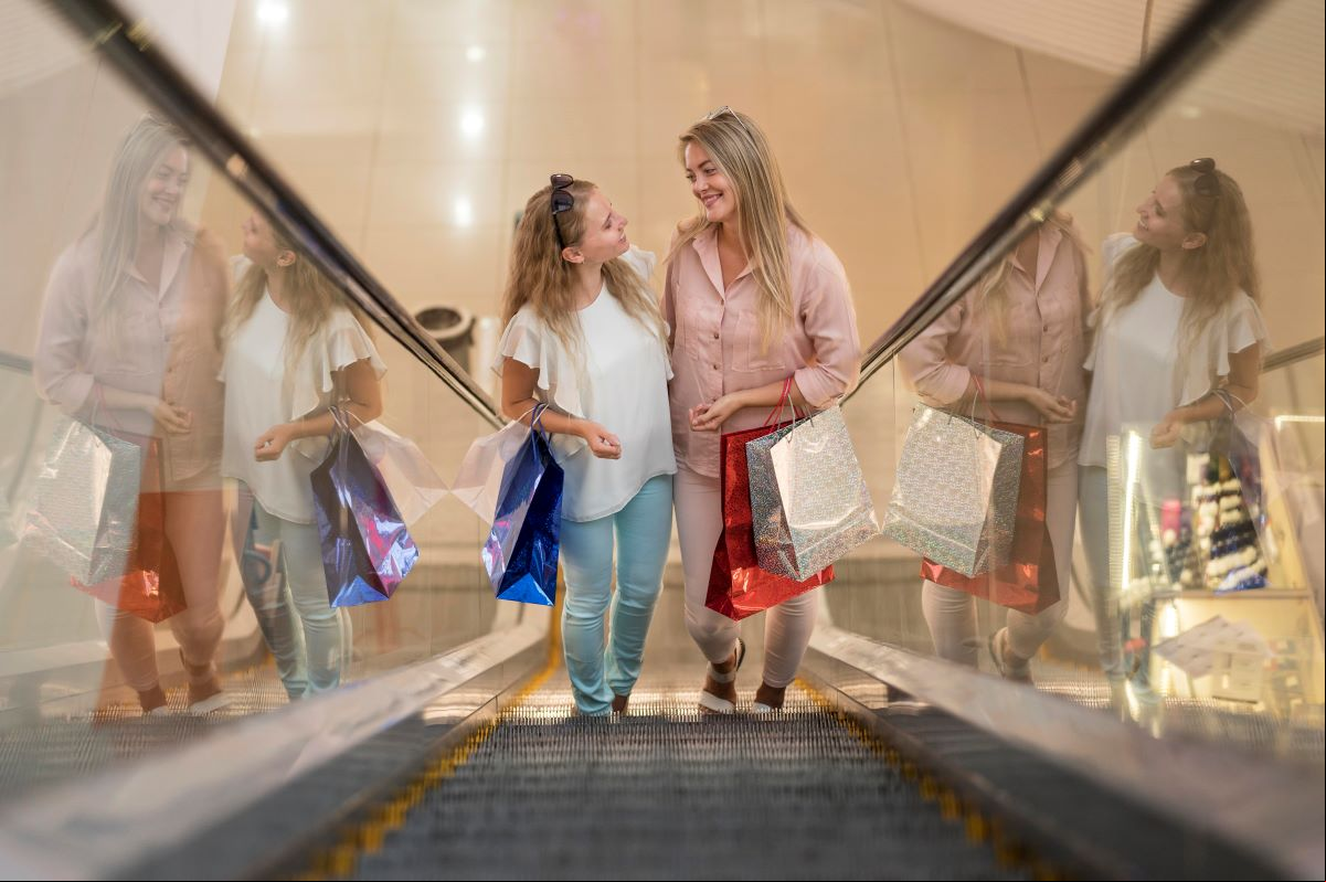 Modelo tradicional perdeu espaço e shoppings devem se adaptar